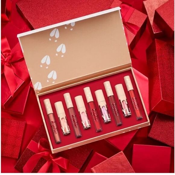 KylieโCosmetics High Gloss โAlways Sleighingโ Holiday Vault Collection - Picture 4 of 7